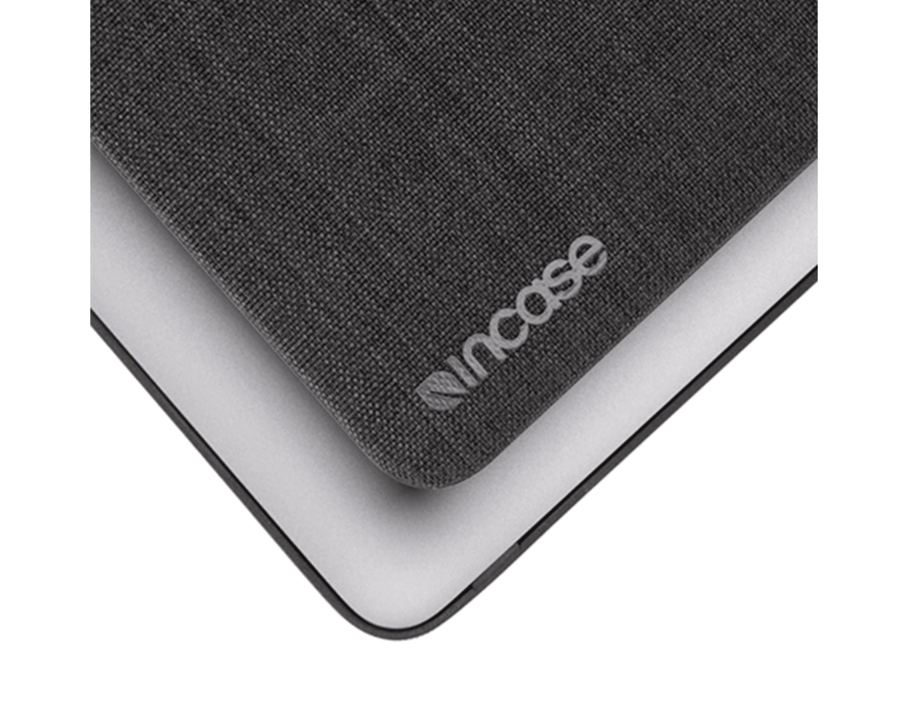 Incase-Hardshell-_mbp16-position-04.png