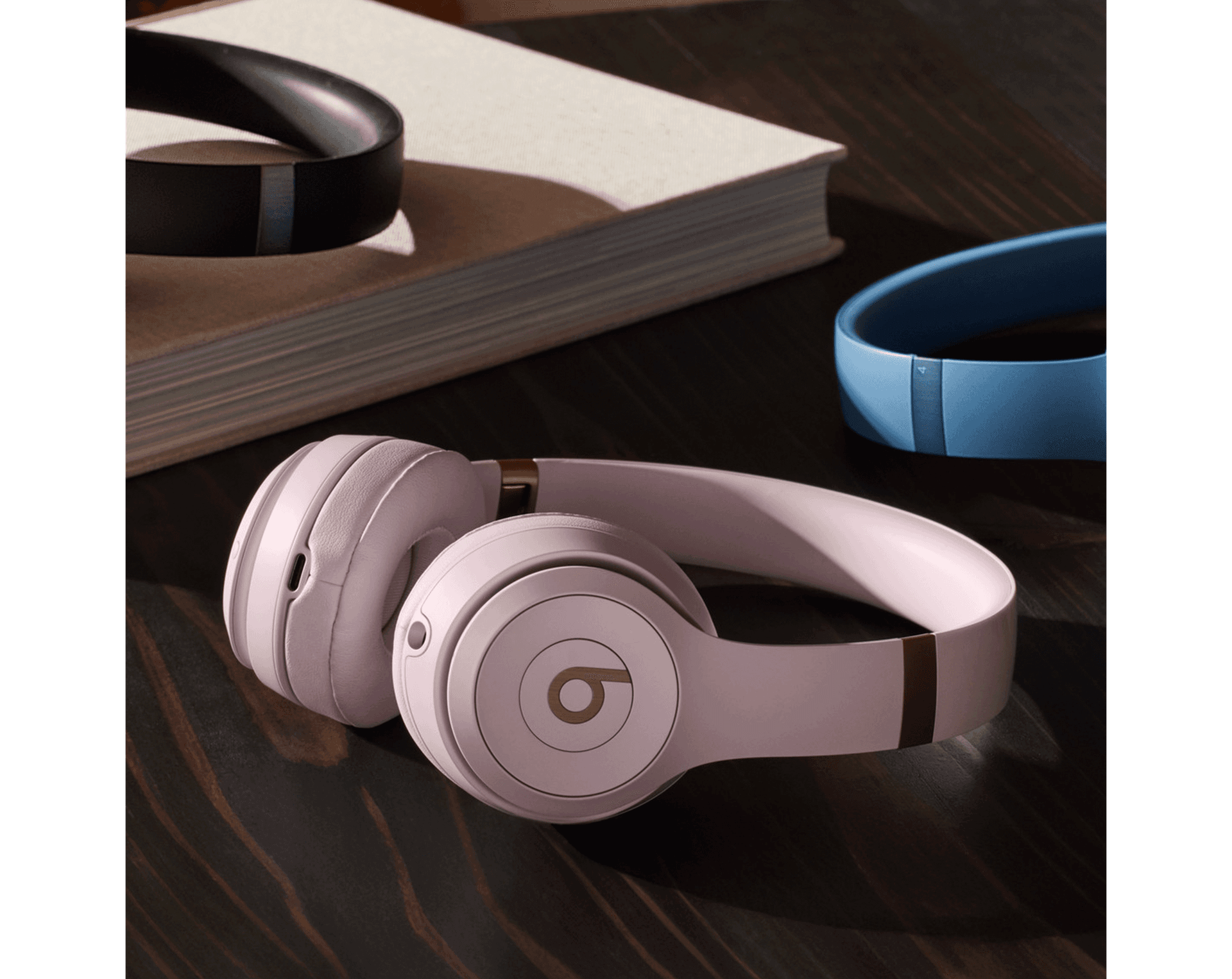 Beats-Solo-4_general-02.png